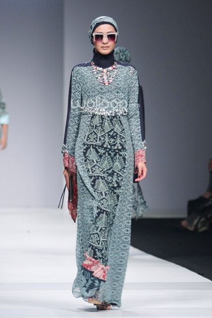 Itang Yunasz Exotic Journey. Jakarta Fashion Week 2015 at Senayan City. Jakarta. [Foto: Mohammad Abduh/Wolipop]