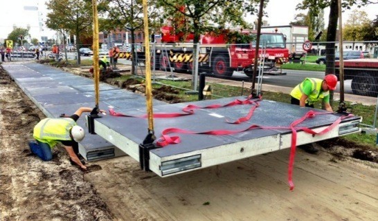 Belanda Punya Jalan Penyerap Tenaga Surya Pertama di Dunia