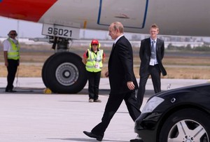 Putin Tinggalkan KTT G20 Lebih Awal, Berdalih Penerbangan ke Rusia Panjang