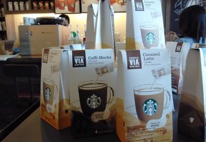 Starbucks On The Go Bisa Ngopi Enak Kapan Saja dan di Mana Saja