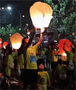 Ketika 3.000 Lampion Hiasi Langit Malam Alam Sutera
