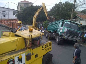 Pemilik akan Ganti Sepeda Motor yang Tertimpa Truk di Tanjung Barat
