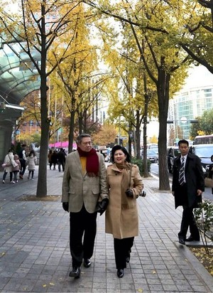 Mengintip Kemesraan SBY dan Bu Ani di Seoul