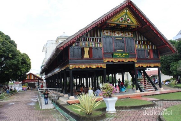 Mengintip Rumah Tradisional Khas Aceh Yang Cantik