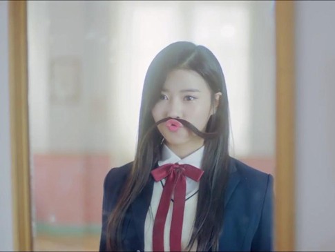 Gemes! Lucunya Lovelyz di Video Klip Candy Jelly Love