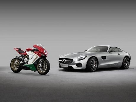 Showroom Mercy Bakal Jual Motor