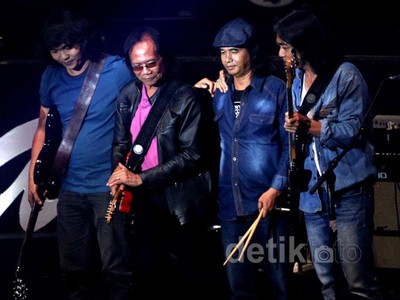 Nostalgia Bareng Musisi Lawas di Konser Jakarta Dekade