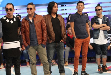 Ungu Tampil Berbeda di Album Terbaru Mozaik