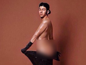 Ini Meme Terbaik dari Foto Bugil Kim Kardashian