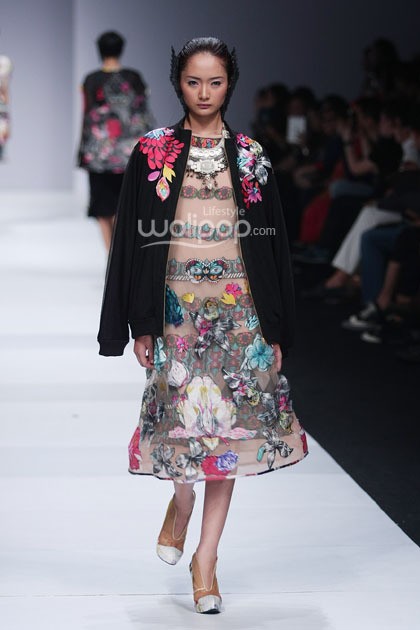 Mel Ahyar Suvarnabhumi Ikatan Perancang Mode Indonesia. Jakarta Fashion Week 2015 at Senayan City. Jakarta. [Foto: Mohammad Abduh/Wolipop]