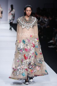 Mel Ahyar Suvarnabhumi Ikatan Perancang Mode Indonesia. Jakarta Fashion Week 2015 at Senayan City. Jakarta. [Foto: Mohammad Abduh/Wolipop]