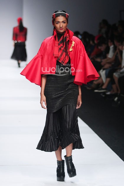 Stephanus Hamy chic and clean Jakarta Fashion Week 2015 at Senayan City. Jakarta. [Foto: Mohammad Abduh/Wolipop]