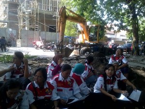 Digusur Lewat Operasi Senyap Satpol PP, PKL di Semarang: Sakitnya Tuh di Sini