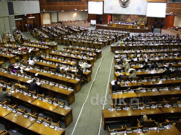 DPR Gelar Paripurna Pasca Islah KMP-KIH