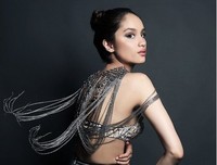 Fenomena Artis Muda Berpose Seksi di Instagram
