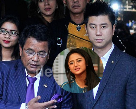Usai Diperiksa, Dewi Persik Hanya Lambaikan Tangan Enggan Komentar