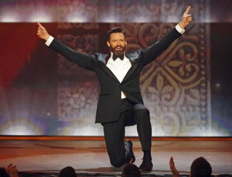 Hugh Jackman Tampil Memukau di Panggung Broadway