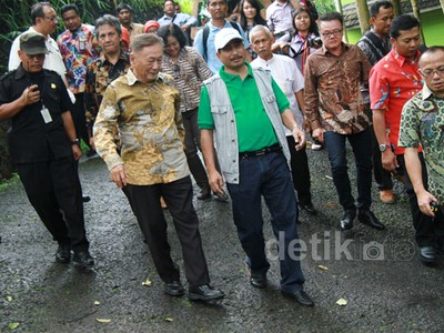 Menpar Tinjau Taman Wisata Matahari