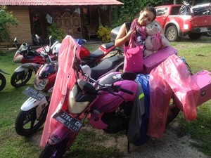 Touring Naik Motor, Dandanan Tetap Harus Cantik