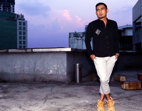Kisah Rio Febrian Rekaman Album Baru di Dua Negara