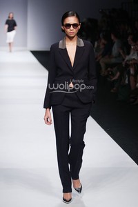 Vinora Revival of Tegel Belanda. Jakarta Fashion Week 2015 at Senayan City. Jakarta. [Foto: Mohammad Abduh/Wolipop]