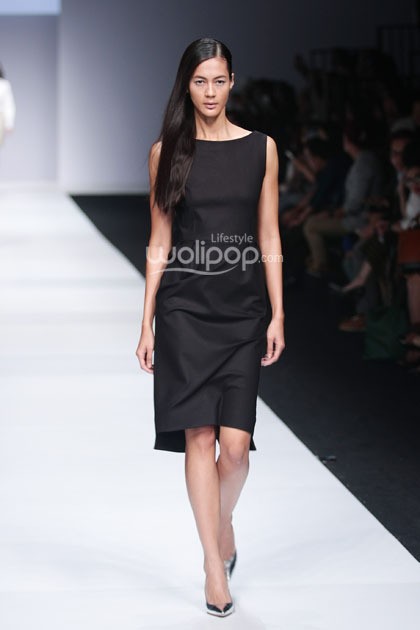 Vinora Revival of Tegel Belanda. Jakarta Fashion Week 2015 at Senayan City. Jakarta. [Foto: Mohammad Abduh/Wolipop]