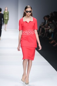 Vinora Revival of Tegel Belanda. Jakarta Fashion Week 2015 at Senayan City. Jakarta. [Foto: Mohammad Abduh/Wolipop]