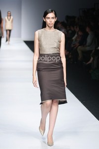 Vinora Revival of Tegel Belanda. Jakarta Fashion Week 2015 at Senayan City. Jakarta. [Foto: Mohammad Abduh/Wolipop]