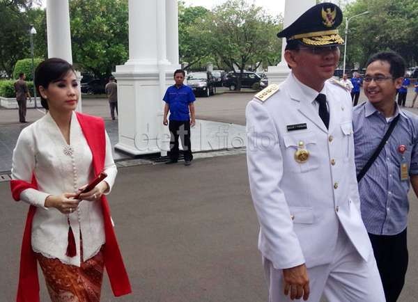 Menengok Gaya Ibu Gubernur Dki Veronica Tan