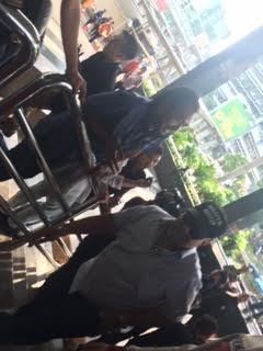 Berkacamata Hitam, Indro Warkop Nongol di KPK