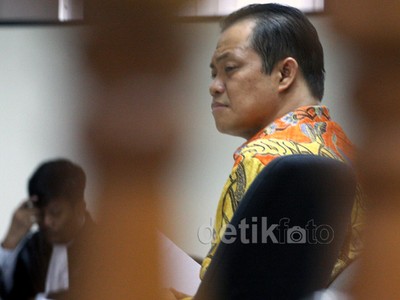 Tangan Kanan Akil Didakwa Rintangi Penyidikan KPK