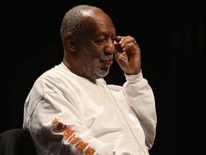Tak Hanya Pelecehan Seksual, Wanita Ini Klaim Hampir Dibunuh Bill Cosby
