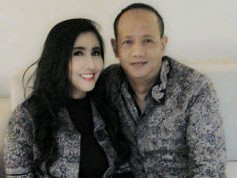 Tessa Mariska Bangga Bisa Raih S2