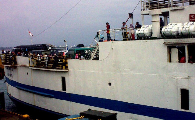 Tarif Feri Naik Rata-rata 7,12%, Ini Daftarnya