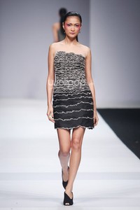 Albert Yanuar Japan Foundation, Indonesia Fashion Forward. Jakarta Fashion Week 2015 at Senayan City. Jakarta. (Foto: Mohammad Abduh/Wolipop)