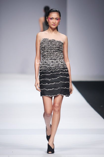 Albert Yanuar Japan Foundation, Indonesia Fashion Forward. Jakarta Fashion Week 2015 at Senayan City. Jakarta. (Foto: Mohammad Abduh/Wolipop)