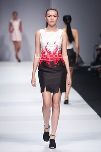 Albert Yanuar Japan Foundation, Indonesia Fashion Forward. Jakarta Fashion Week 2015 at Senayan City. Jakarta. (Foto: Mohammad Abduh/Wolipop)