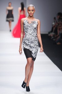 Albert Yanuar Japan Foundation, Indonesia Fashion Forward. Jakarta Fashion Week 2015 at Senayan City. Jakarta. (Foto: Mohammad Abduh/Wolipop)