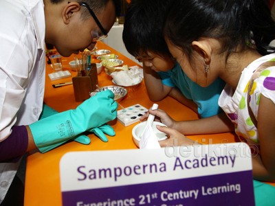 Sampoerna Academy Kenalkan Pentingnya Pendidikan STEM