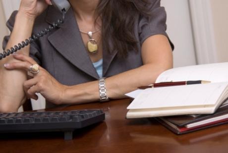 Studi: Bos Perempuan Ternyata Lebih Mudah Depresi