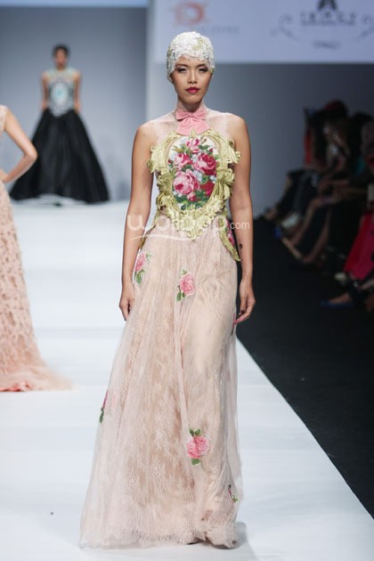 Yenty Tan Sovereign Beauty, Jakarta Fashion Week 2015 at Senayan City. Jakarta. (Foto: Mohammad Abduh/Wolipop)