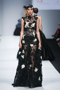 Yenty Tan Sovereign Beauty, Jakarta Fashion Week 2015 at Senayan City. Jakarta. (Foto: Mohammad Abduh/Wolipop)