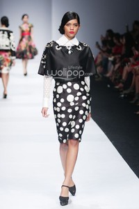 Denny Wirawan Manita, Yayasan Jantung Indonesia. Jakarta Fashion Week 2015 at Senayan City. Jakarta. (Foto: Mohammad Abduh/Wolipop)