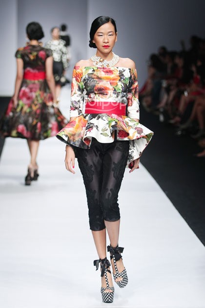 Denny Wirawan Manita, Yayasan Jantung Indonesia. Jakarta Fashion Week 2015 at Senayan City. Jakarta. (Foto: Mohammad Abduh/Wolipop)
