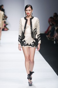 Denny Wirawan Manita, Yayasan Jantung Indonesia. Jakarta Fashion Week 2015 at Senayan City. Jakarta. (Foto: Mohammad Abduh/Wolipop)