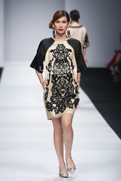 Denny Wirawan Manita, Yayasan Jantung Indonesia. Jakarta Fashion Week 2015 at Senayan City. Jakarta. (Foto: Mohammad Abduh/Wolipop)