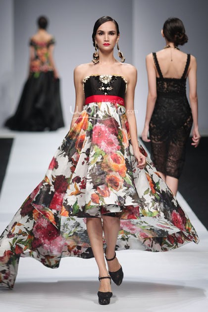 Denny Wirawan Manita, Yayasan Jantung Indonesia. Jakarta Fashion Week 2015 at Senayan City. Jakarta. (Foto: Mohammad Abduh/Wolipop)