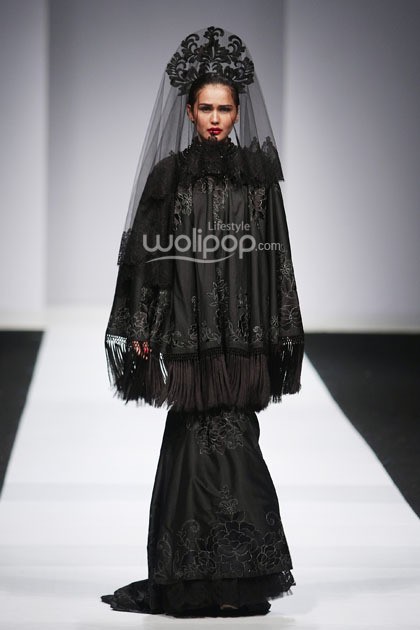 Denny Wirawan Manita, Yayasan Jantung Indonesia. Jakarta Fashion Week 2015 at Senayan City. Jakarta. (Foto: Mohammad Abduh/Wolipop)
