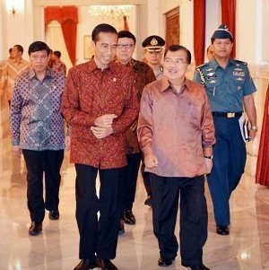 Dari Wali Kota Sampai Jadi Presiden, Jokowi Selalu Didampingi Preman