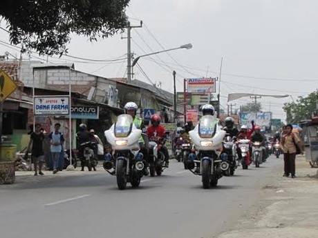 Komunitas Honda se-Karawang Bersihkan Rumah Singgah Soekarno